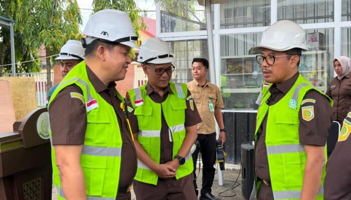 Kajati Sulsel Tekankan Profesionalisme dan Integritas Saat Kunjungi Kejari Sinjai