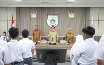 Sekda Sulbar Junda Maulana Buka ki Pemilihan Pengurus Forum Anak Sulbar 2026–2028