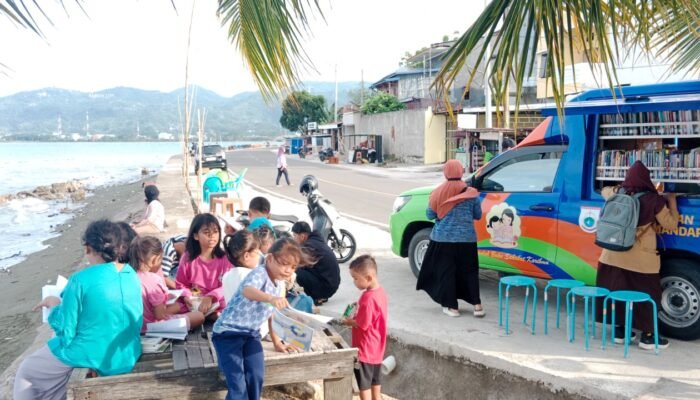 Gerakan Mandarras, Perpusip Sulbar Agendakan ki Perpustakaan Keliling di Pasar Malam Rakyat Tinambung
