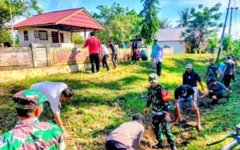 Cegah Banjir, Koramil 1406-07/Takkalalla Gelar Karya Bhakti