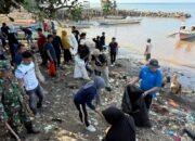 Jumat Bersih, Bupati Bantaeng Keliling dan Turun Langsung Ku Bersihkan Lingkungan