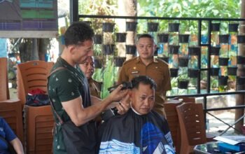 IOM dan Kecamatan Tamalate Gandeng Ki Komunitas Barber Imigran Gelar Cukur Gratis Tauwwa