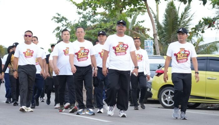 Ditlantas Polda Sulbar Meriahkan ki CFD Lewat Kampanye Keselamatan Dengan Cara Lebih Menarik