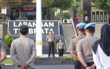 Sikapi Berbagai Kasus Sosial, Kapolda Sulbar Tegaskan ki Polisi Wajib Jadi Pelindung dan Jamin Keamanan