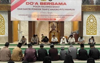 Jaga Keamanan dan Perkokoh Kesatuan, Polda Sulbar Ajak ki Santri Tahfiz Gelar Doa Bersama
