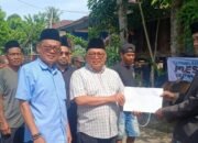 A’barakka, Bupati Takalar Serahkan Sapi Kurban Bantuan Presiden Prabowo di Desa Sawakong