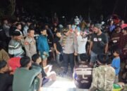 Kapolsek Palakka dan BPBD Evakuasi Warga Yang Terjebak Banjir