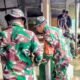 Koramil Maniangpajo dan Warga Gotong Royong Bersihkan Pasar Rakyat