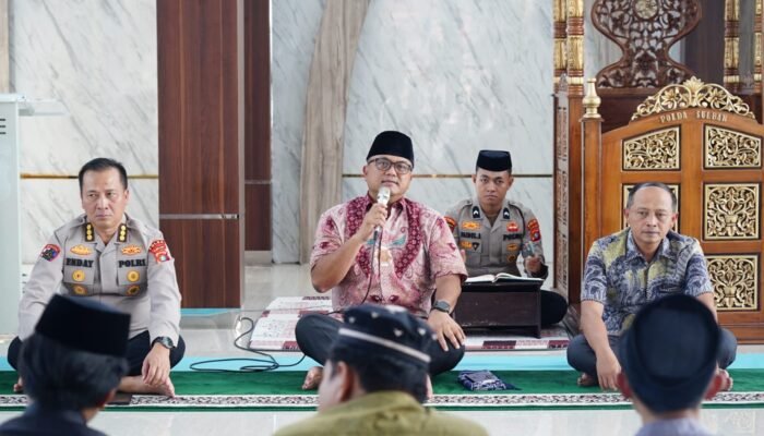 Doa Bersama Polda Sulbar, Memohon Ridho dan Keamanan Bersama Anak Yatim