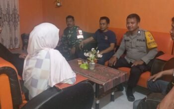 Respon Cepat Laporan Warga, Bhabinkamtibmas dan Babinsa Mamuju Cek Penghuni Kost di Tambi