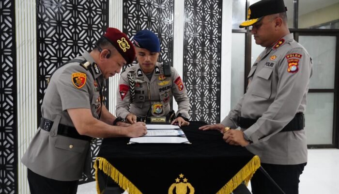 Estafet Kepemimpinan di Ditnarkoba Polda Sulbar: Kombes Pol Christian Rony Pamit ki untuk Tugas Baru di Metro Depok