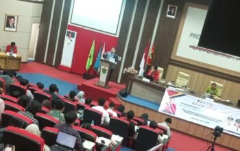 Kuliah Umum di FH Unhas, Appi Cerita Ki Perjuangan dari Penyiar Radio hingga Wali Kota Makassar