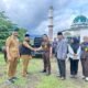 Pemprov Sulbar Serahkan Sapi Kurban kepada Kejati Sulbar