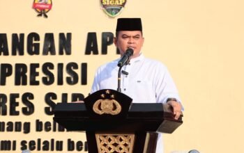 Shalat Idul Adha 1447H Bersama Warganya, Kapolres Sidrap Apresiasi ki Capaian Ekonomi Daerah