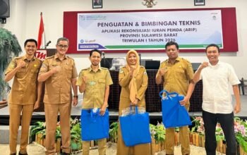 Bapenda Sulbar Perkuat ki Pengelolaan Gaji PNS Lewat Bimtek Aplikasi ARIP untuk Dukung JKN-KIS