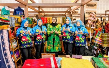 Tenun Sutera Sengkang Kembali Memikat Pengunjung di Penutupan Persit Bisa 2026