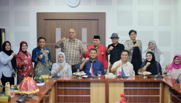 Cocokmi, Bahas Kemungkinan Kerja Sama, Bupati Bantaeng Kunjungi FIB UNHAS