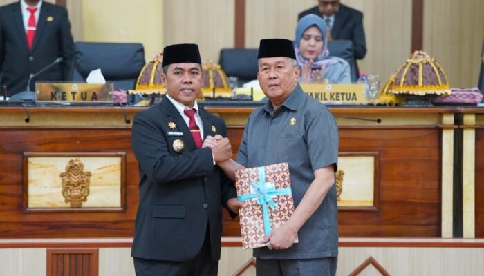 Rapat Paripurna DPRD, Bupati Wajo: Restrukturisasi OPD Penting untuk Percepat Kinerja dan Pelayanan