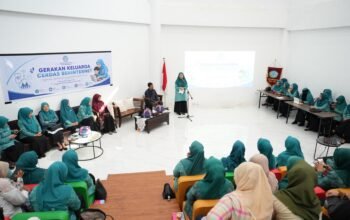 Ketua TP PKK Makassar, Melinda Aksa Ajak ki Kader PKK Jadi Pelopor Keluarga Cerdas Berinternet di Era Digital