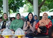 Tauwwa, Ketua TP. PKK Bantaeng Hadiri Puncak Peringatan Hari Lansia Nasional Tingkat Kabupaten Bantaeng 
