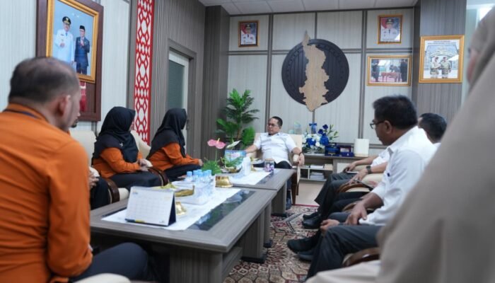 Sekda Sulbar Junda Maulana Terima Audiensi BPS, Bahas ki Sensus Ekonomi dan Data Sektoral