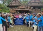 KKBKL Salurkan Bantuan Beras ke Warga Karaeng Laikang, Program Rutin Setiap Bulan