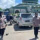 Polwan Polres Sinjai Jaga Keamanan & Pelayanan Saat Sholat Jumat
