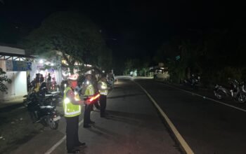 Polantas Menyapa, Satuan PJR Ditlantas Polda Sulbar Jaga ki Keamanan Malam Hari