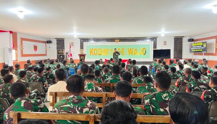 Perkuat Disiplin dan Soliditas, Dandim 1406/Wajo Kumpulkan Seluruh Personel dalam Jam Komandan