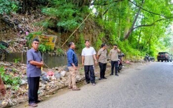 Bupati Wajo Tinjau Titik Rawan Longsor di Jalan Srikaya, Minta Penanganan Segera