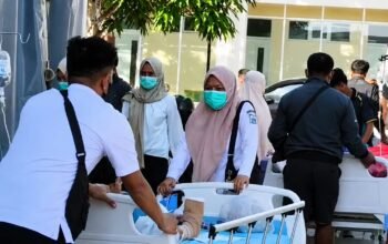 Sigap dan Responsif, RSUD Sulbar Evakuasi ki Pasien ke Area Aman Pascagempa Palu