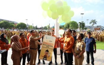 Wabup Edy Manaf, Lepas ki Petugas Sensus Ekonomi 2026, Ajak Masyarakat Berikan Data yang Jujur