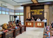 Komisi I DPRD Wajo Ingatkan Kepala Desa Tak Pungut Biaya Pengoporan Alas Hak Tanah
