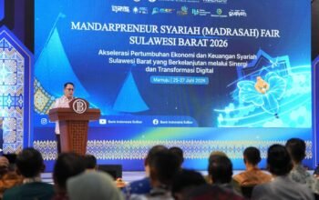 Madrasah Fair 2026 Resmi Dibuka, Sekda Sulbar Dorong Akselerasi Ekonomi Syariah dan Penguatan UMKM