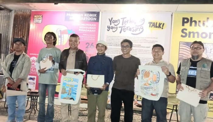 Kadis Perpusip Sulbar Apresiasi ki Pameran Komik Mice Cartoon: Telekomunikasi Mengubah Peradaban
