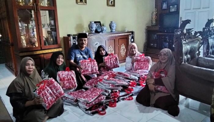 Anggota Komunitas 86 Dapat ki Tauwwa Sajadah