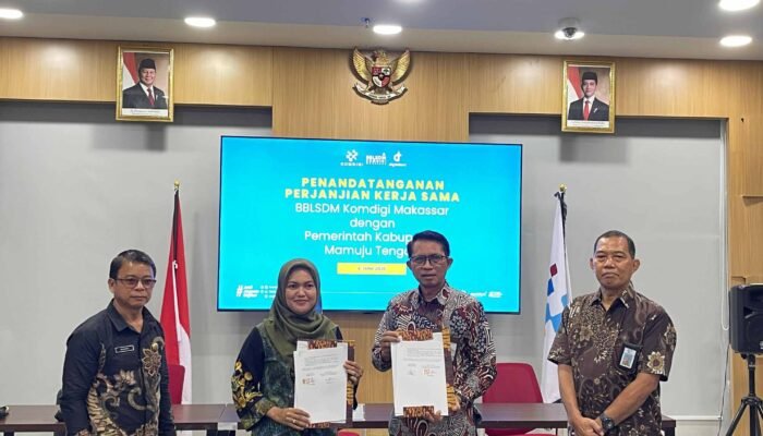 Percepat Transformasi Digital, Pemkab Mamuju Tengah Jalin ki Kerja Sama dengan BBLSDM Komdigi Makassar