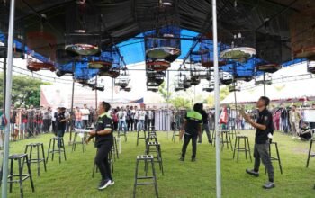 Ratusan ki Peserta Padati Adu Suara Merdu Burung, Kicau Mania Semarakkan HUT Bhayangkara ke-80 di Polda Sulbar