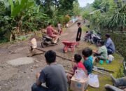 Semangat Kebersamaan Warga Lappa, Jalan Rusak Diperbaiki Lewat Swadaya Masyarakat
