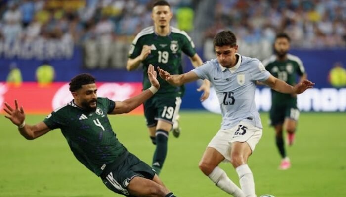 Grup H, Arab Saudi dan Uruguay Berakhir ki Seri 1-1
