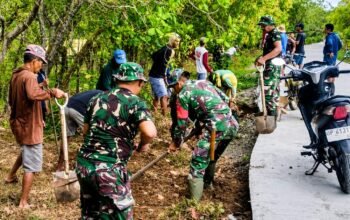 Saat TNI dan Warga Bergandengan Tangan, Lingkungan Bersih dan Kebersamaan Semakin Kuat