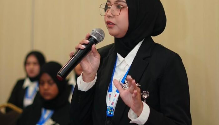 Bikin Bangga! Dian Pratiwi Mahasiswa STIKES Panakkukang Makassar Tembuski IYEN Malaysia 2026