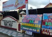 Puluhan Karangan Bunga Banjiri Mapolres Sinjai di Puncak HUT Bhayangkara ke-80