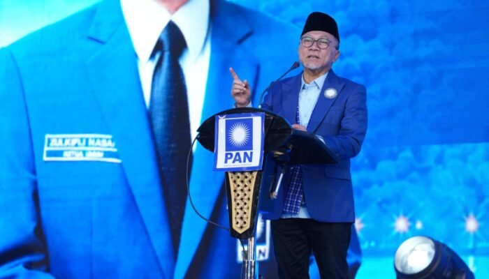 Zulhas Puji Gubernur Sulbar: Beliau Bersahabat, dan Kami Pandai Berbalas Budi