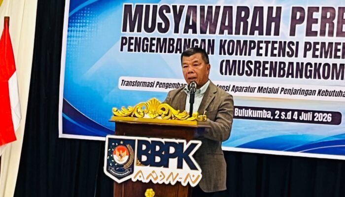 Bupati Andi Utta Bandingkan ki Kinerja ASN dan Swasta di Musrenbangkom BPSDM Kemendagri