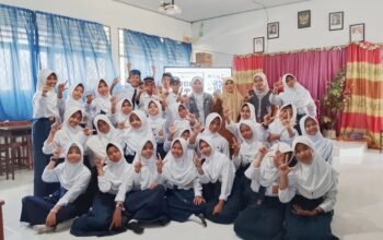 Relima Sinjai dan SMPN 22 Sinjai Gelar Pelatihan Public Speaking untuk Siswa