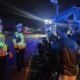 Jaga Malam yang Tetap Aman, Patroli Blue Light Polantas KARIB Polda Sulbar Sisir ki Wilayah Kalukku