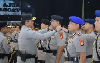 Kapolda Sulsel Pimpin ki Sertijab Pejabat Utama dan Kapolres Jajaran Serta Melantik Karolog dan Kapolresta Gowa