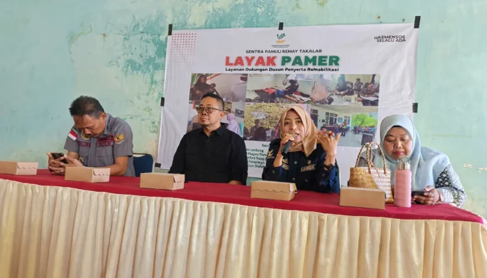 Kadis Sosial Bulukumba Hadiri ki Kegiatan LAYAK PAMER di Desa Bira