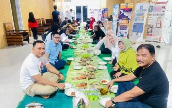 Tauwwa Suasana Makin Akrab Makan Bersama Melantai di MPP Bulukumba